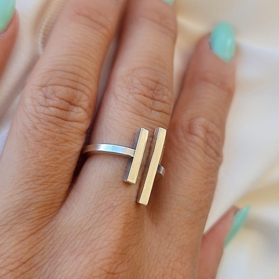 Sterling Silver Parallel Bars Ring: Minimalist Geometric Jewelry