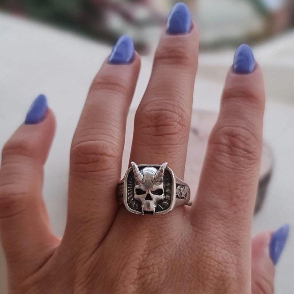 Handcrafted 925 Silver Japanese Oni Skull Ring