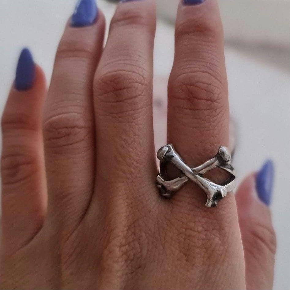 Handmade 925 Silver Bones Ring: Gothic Biker Jewelry