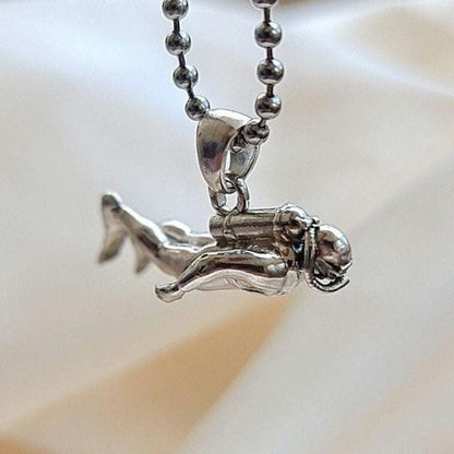 Sterling Silver Scuba Diver Pendant anatomically accurate