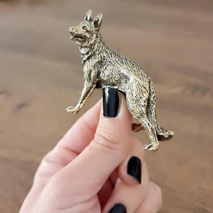 Ornament brass German Shepherd Solid and Sturdy dog figurine - Deco style (98 grams )
