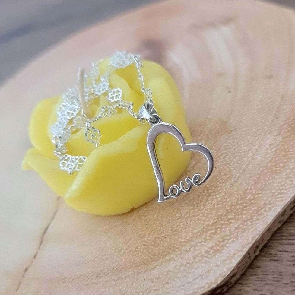 Sterling Silver Love Heart Necklace - Floral Chain 45 cm