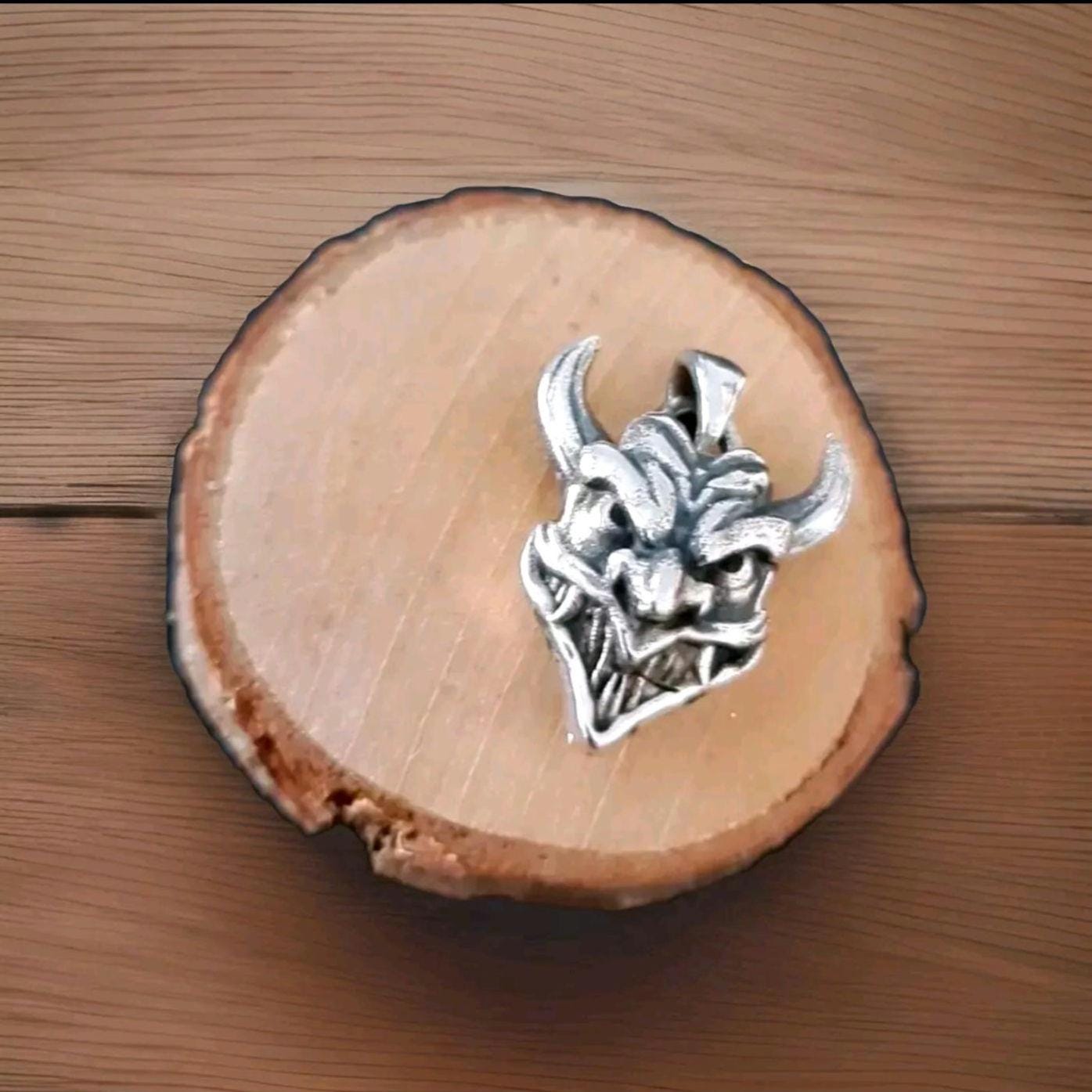 Pranja Ghost face Japanese Oni Mask Pendant , Japanese Horned Demon