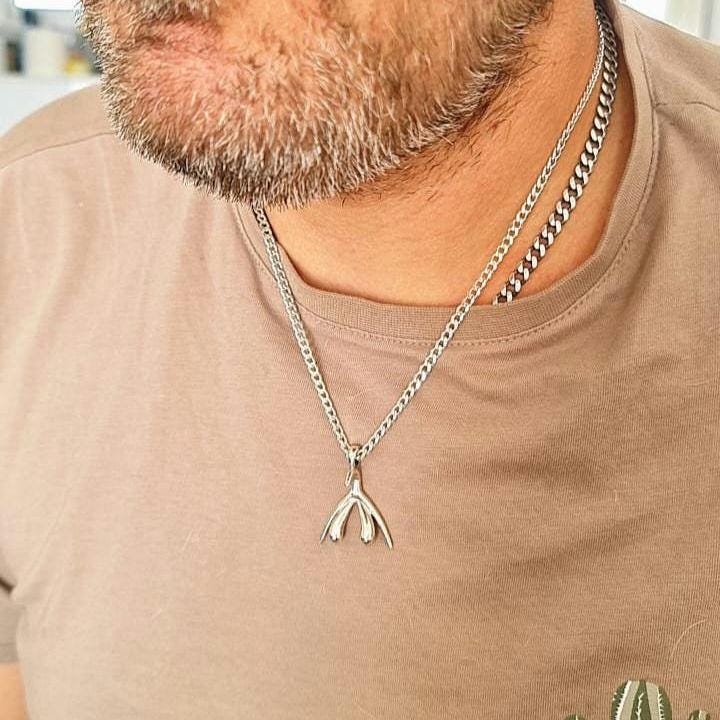 Clitoris Pendant - clitoris pendant - clítoris pendenciero - Klitoris-Hängeklitoris Handmade feminist gift