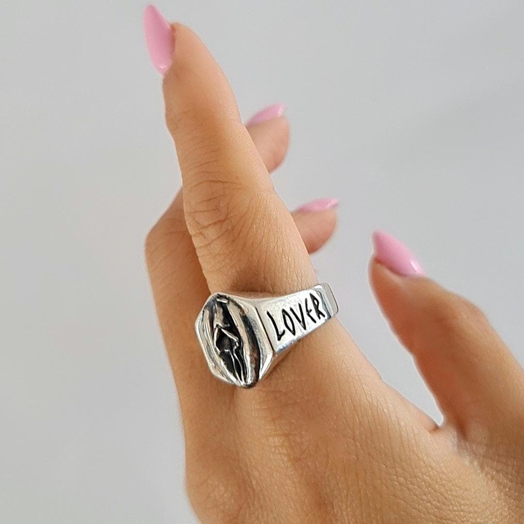 Vulva Sterling Silver "PU**Y LOVER" Ring For men and women