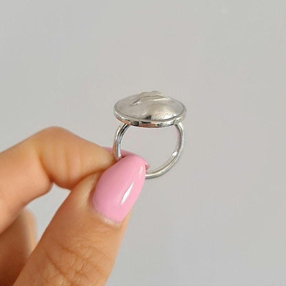 lips ring - 925 sterling silver - women's sizes -sleek & modern design - handmade with care -