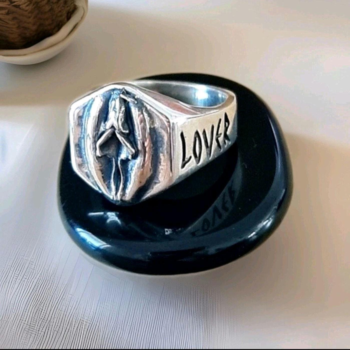 Vulva Sterling Silver "PU**Y LOVER" Ring For men and women