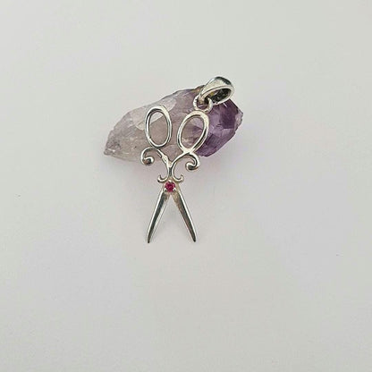 Vintage Sterling Silver Scissors Pendant with Gemstone Accent – Unique Jewelry Gift
