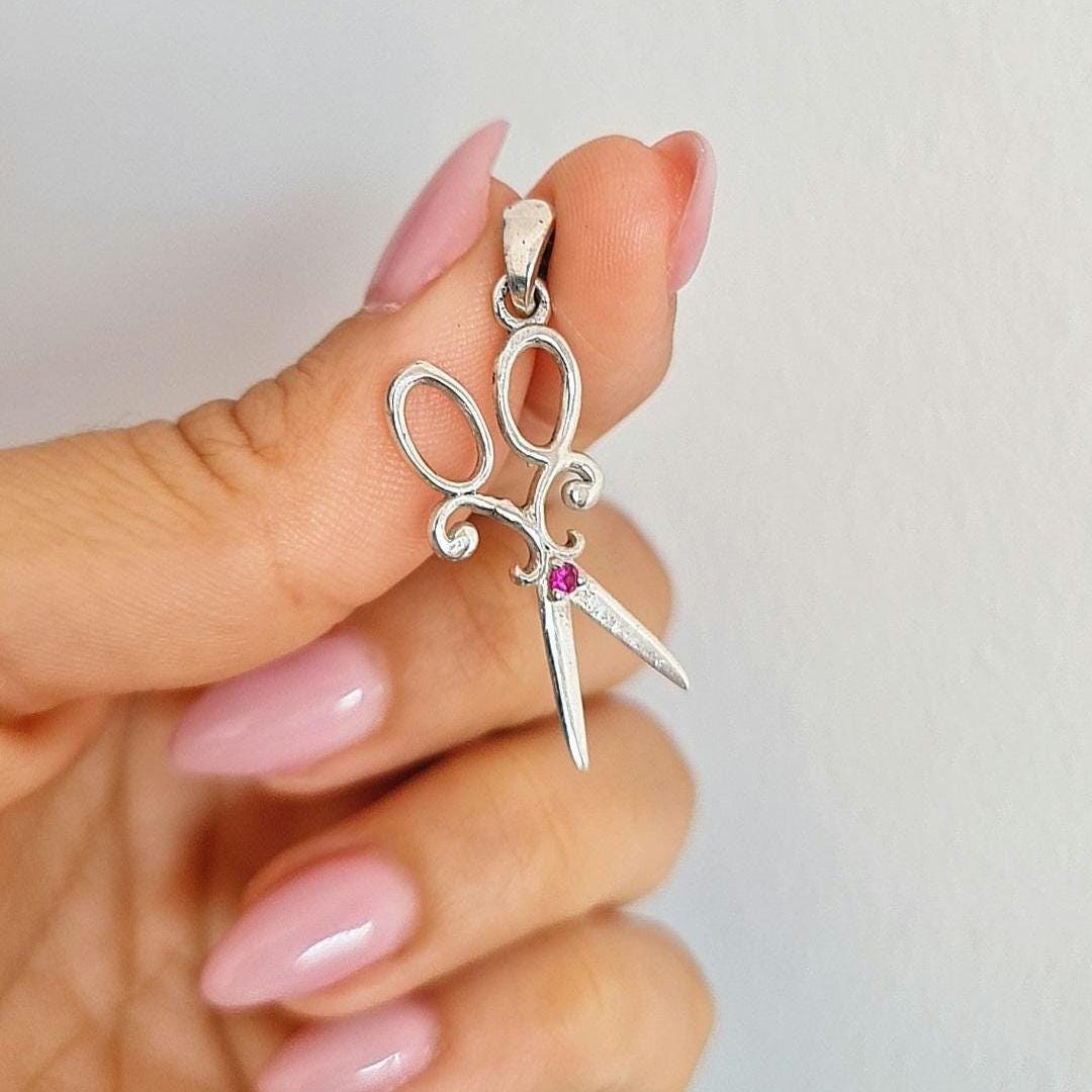 Vintage Sterling Silver Scissors Pendant with Gemstone Accent – Unique Jewelry Gift