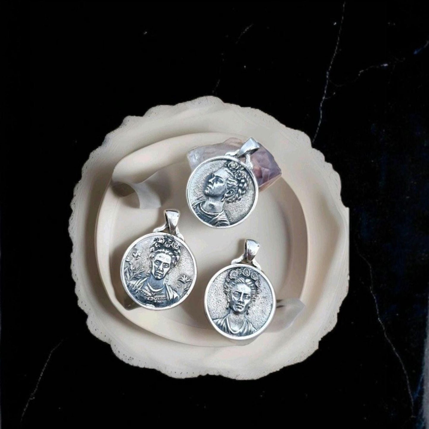 Sterling Silver Frida Kahlo Pendant: Artistic Symbolic Necklace