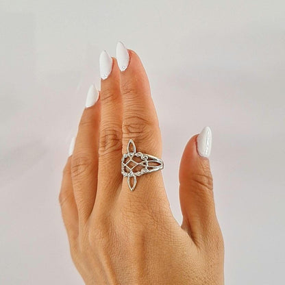 Sterling Silver Witch's Knot Ring: Celtic Symbol of Protection