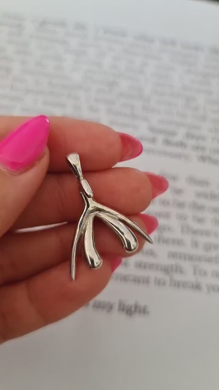 Clitoris Pendant  - clitoris pendant - clítoris pendenciero - Klitoris-Hängeklitoris Handmade feminist gift