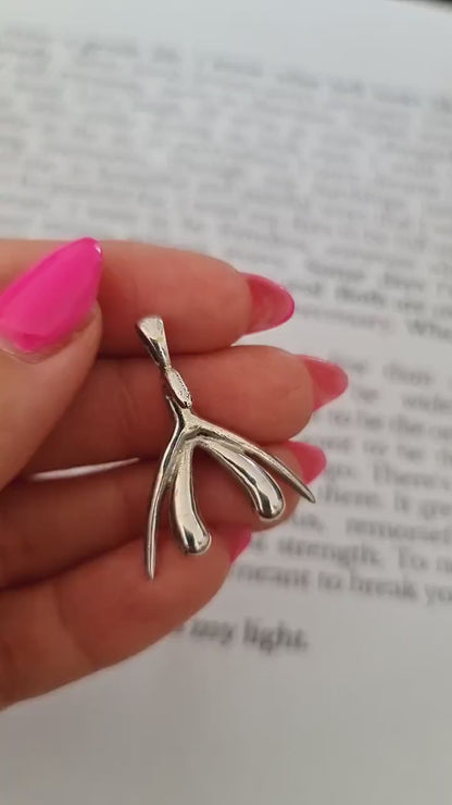 Clitoris Pendant  - clitoris pendant - clítoris pendenciero - Klitoris-Hängeklitoris Handmade feminist gift